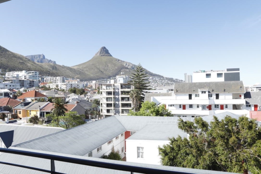 To Let 1 Bedroom Property for Rent in Sea Point Western Cape